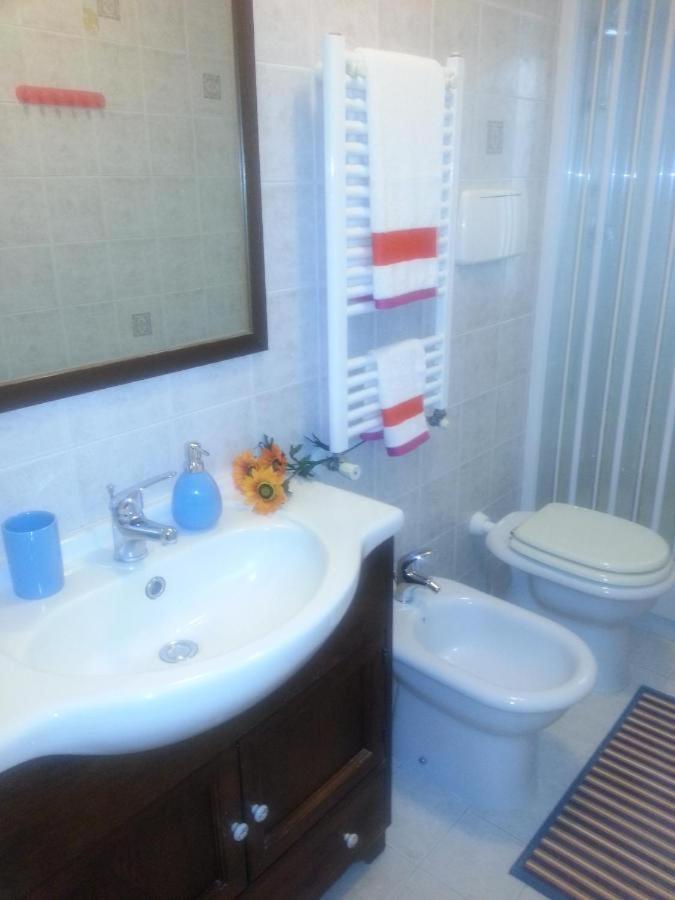 Amico Del Sole Bed & Breakfast Rome Bagian luar foto