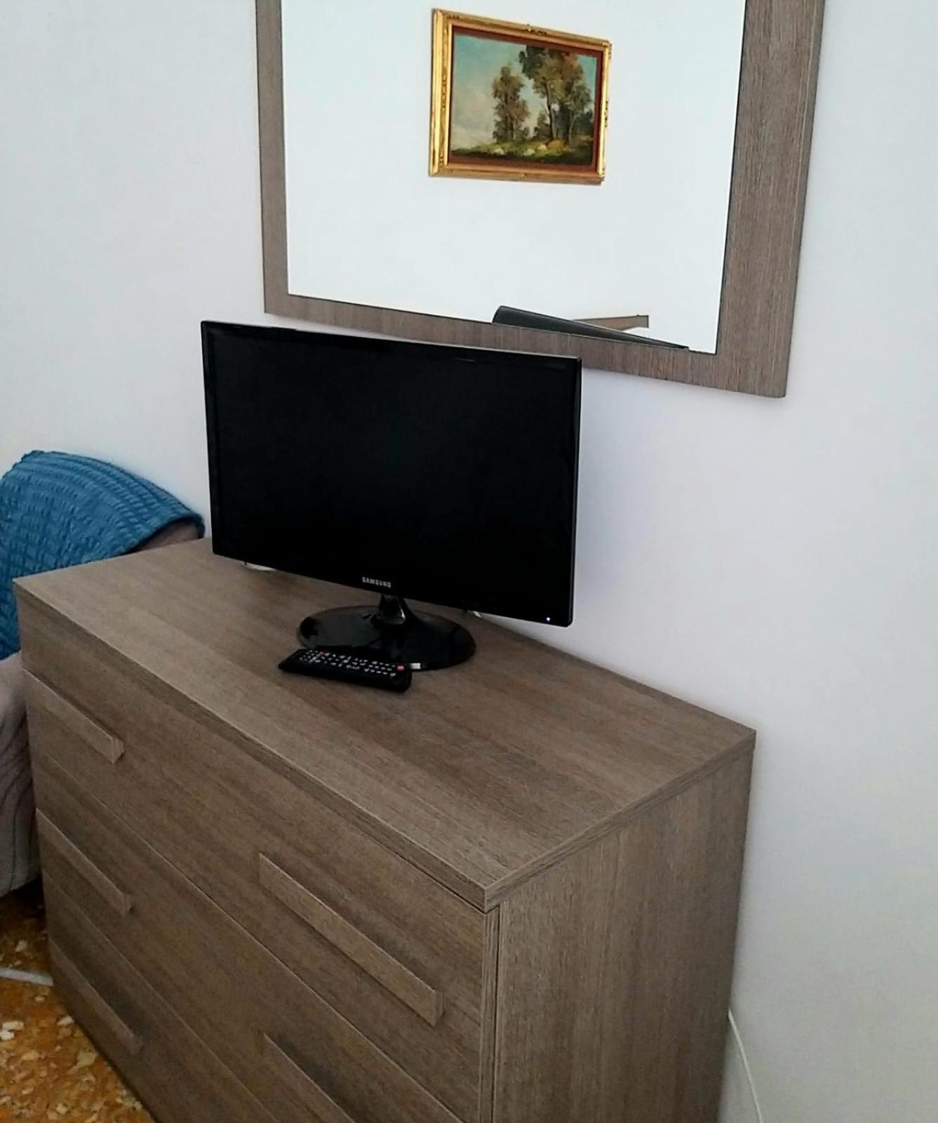 Amico Del Sole Bed & Breakfast Rome Bagian luar foto