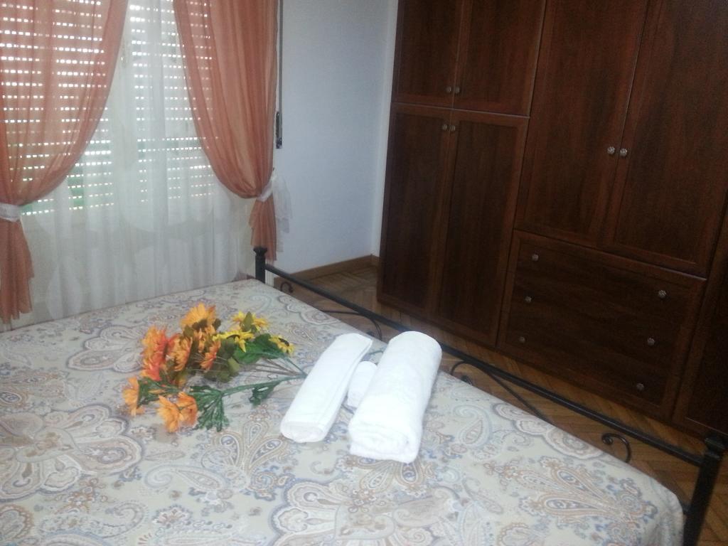 Amico Del Sole Bed & Breakfast Rome Ruang foto
